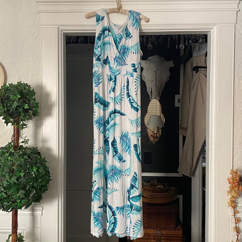Charter Club Sleeveless Maxi dress with Tropical Palm Print - Picture 7 of 12